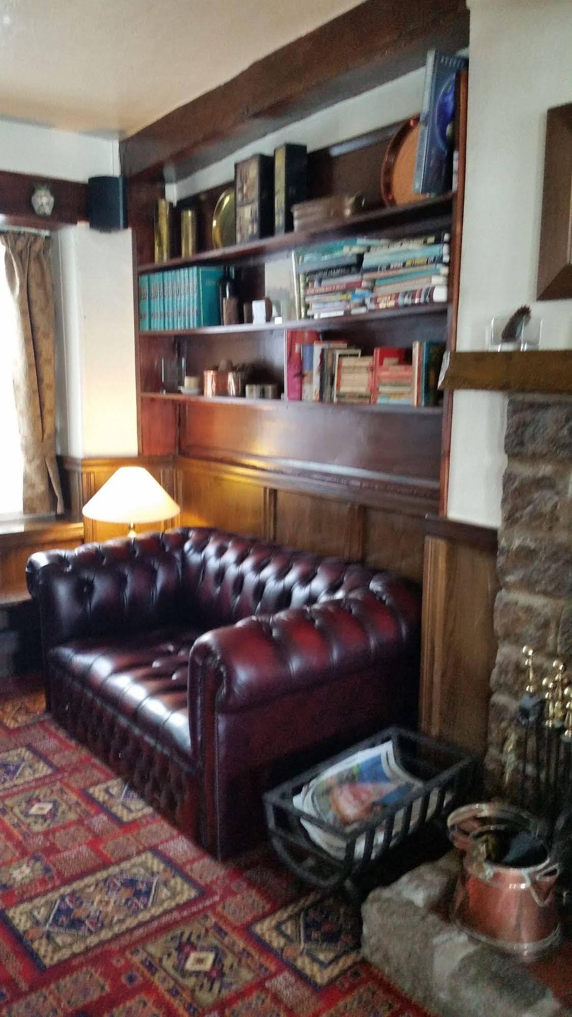 The Cromwell Arms Inn Bovey Tracey Exteriör bild