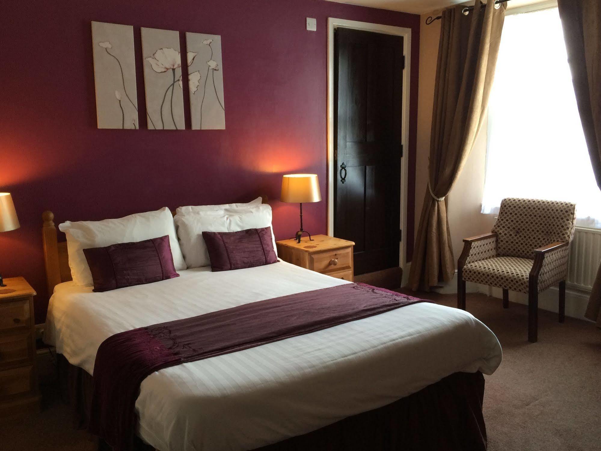 The Cromwell Arms Inn Bovey Tracey Exteriör bild